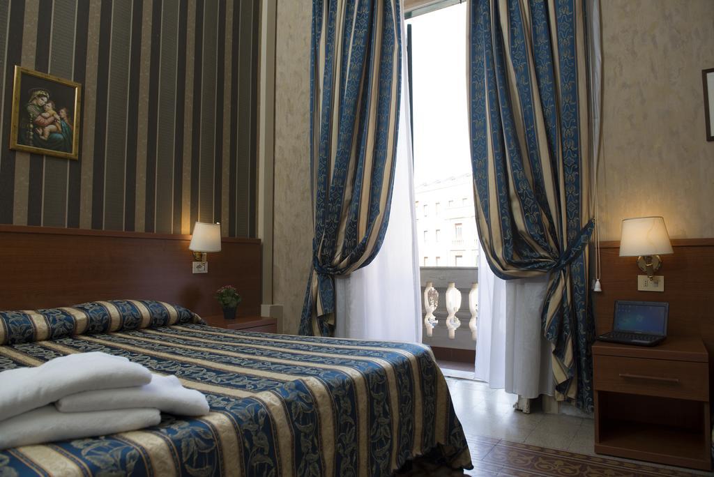 فندق إماوس روما المظهر الخارجي الصورة